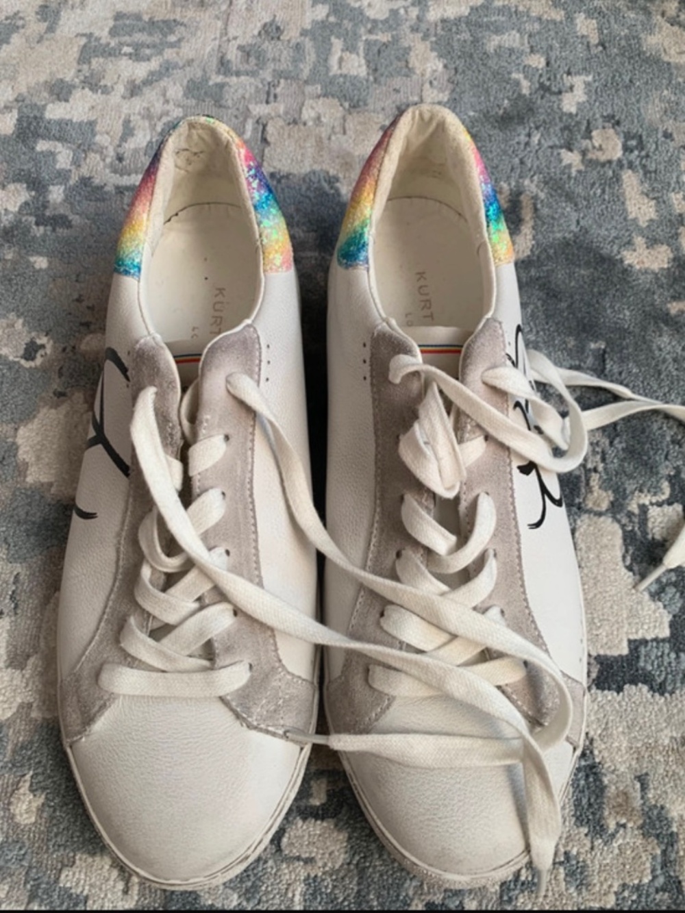 Women sneakers
